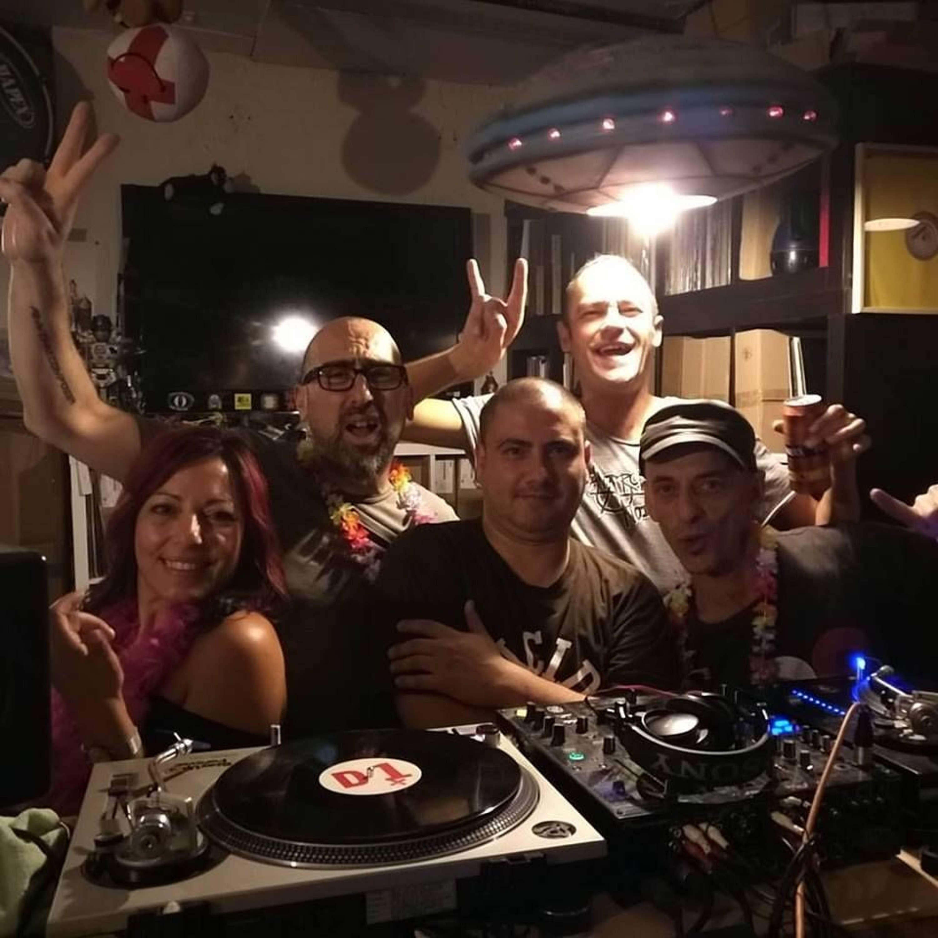 ThermoBee presents Live From Hackney