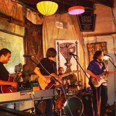 Rooms Ready, Help Wanted (Live)