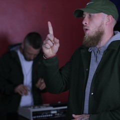 The Middle Floor - After Midnight #TMFWEEKLY 2