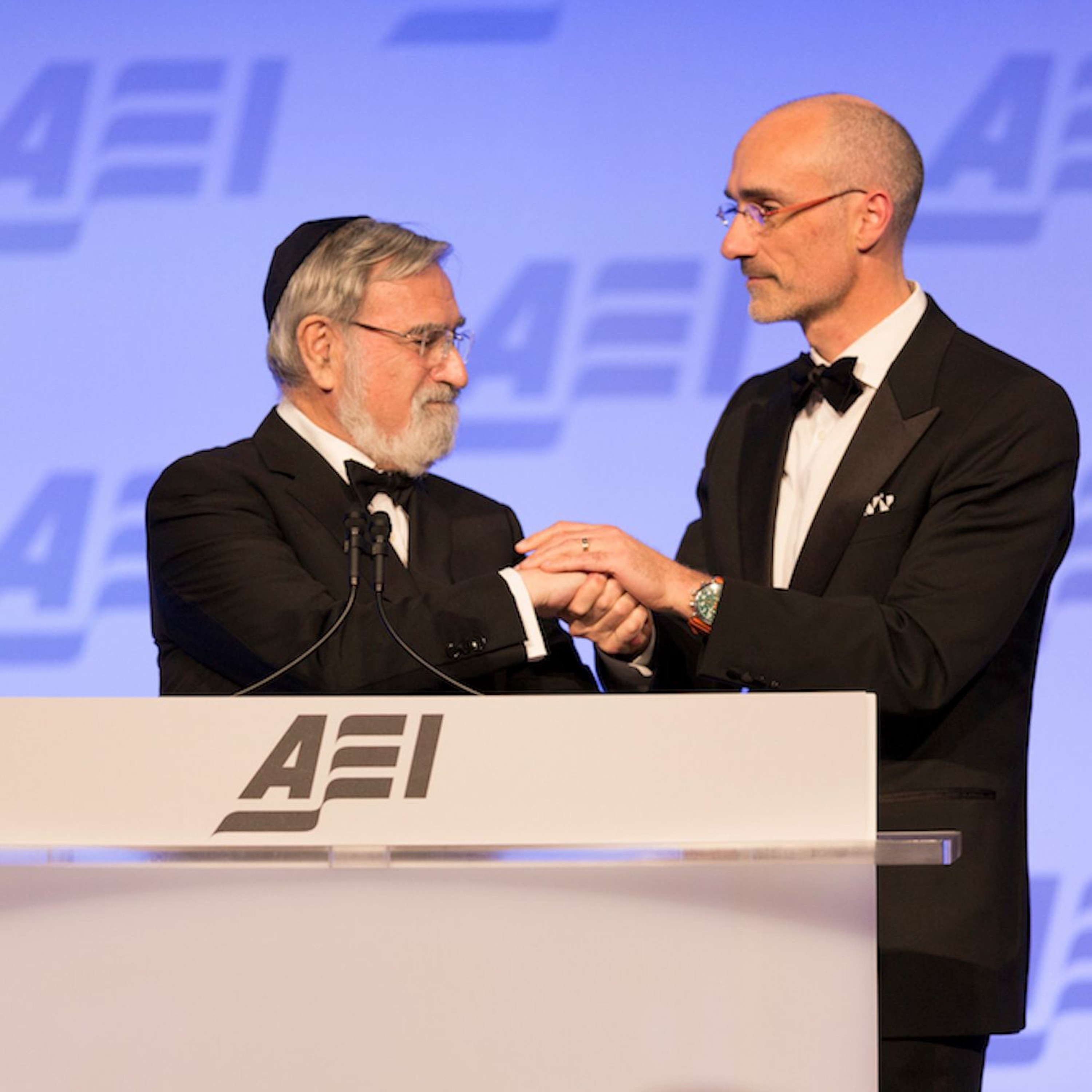 Rabbi Sacks accepts The Irving Kristol Award from the American Enterprise Institute