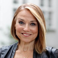 Design Matters with Debbie Millman: Esther Perel