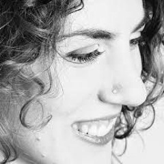 Derya Tezcan - Selanik Türküsü (Çalın Davulları)