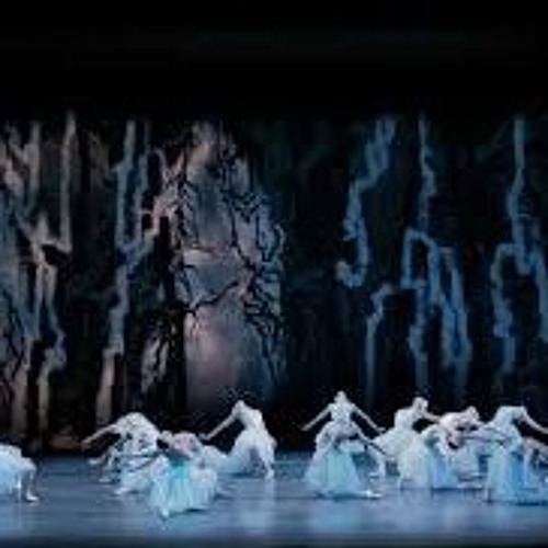 (سأعود).كلمات مأمون التلب/  ft: بحيرة البجع لـ تشيكوفيسكي. تجريب تلحين وتنفيذ ميادة