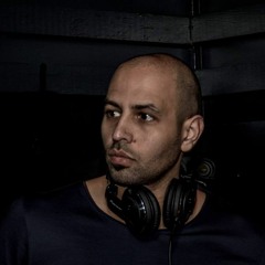 ***Into The Madlands*** Wild Dark***Frisky Radio