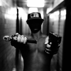 Comann - 2017 Mixtape Two Guns - Official Shit (MLVVLN on the bass line)