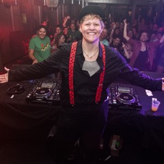 TeeSo Dynamic House 002