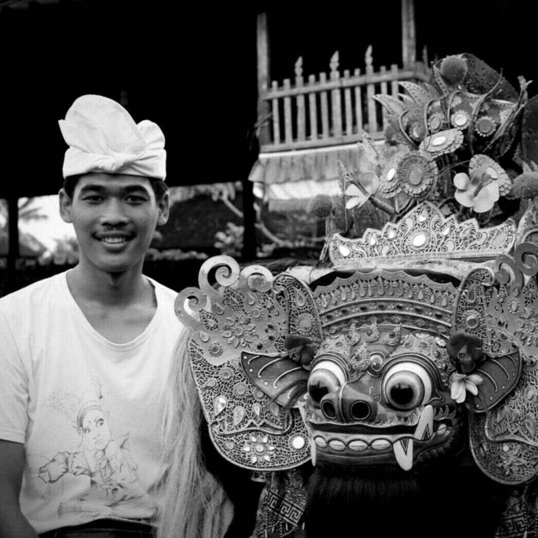 Stream Maharani Malika | Listen to rejang renteng playlist online for ...