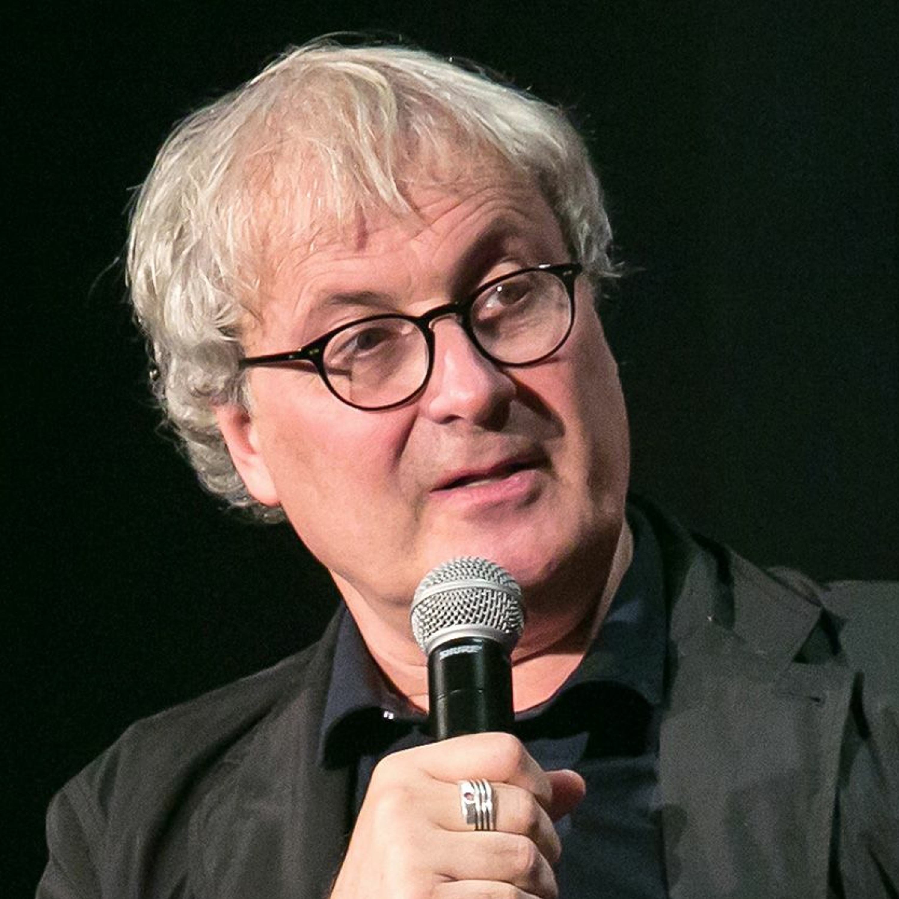 Goodbye Christopher Robin with Simon Curtis and Bob Balaban (Ep. 104)