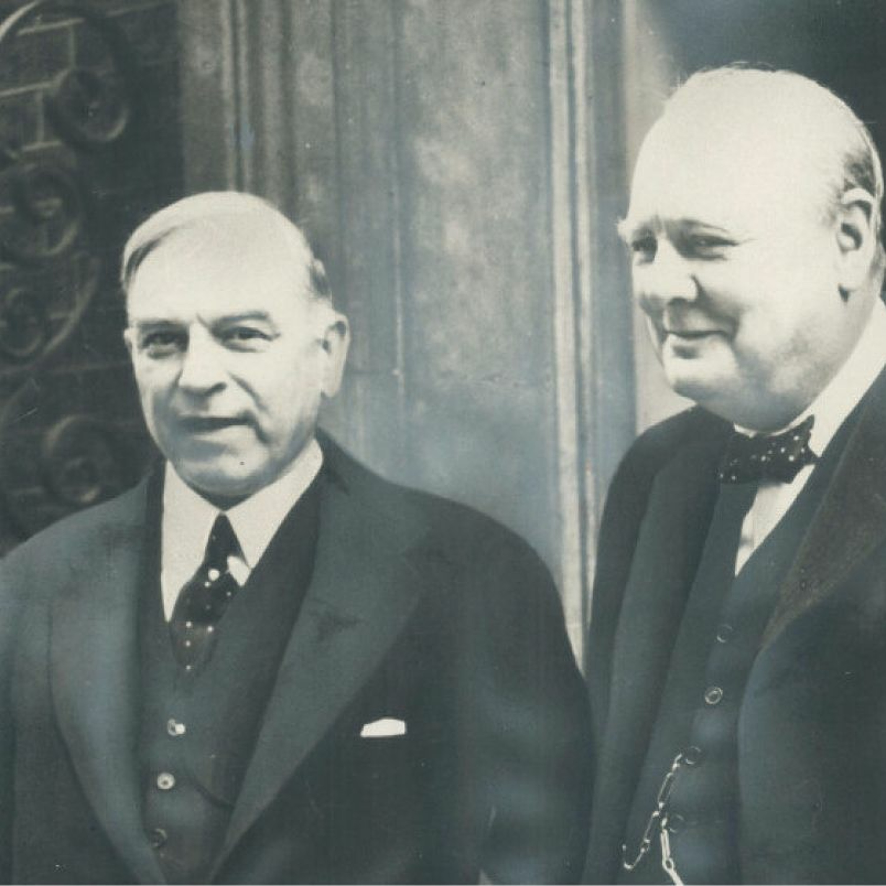 Episode 10: William Lyon Mackenzie King Part Two - Better Governing with Ghosts episode artwork