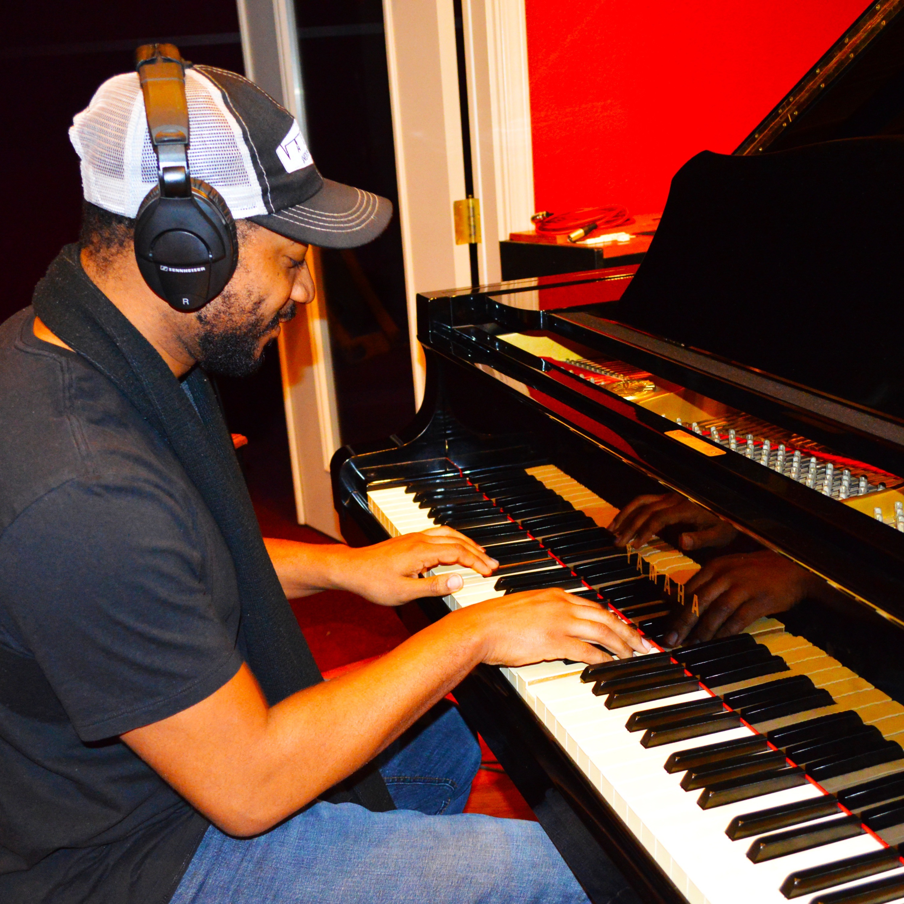 Toney Rocks Music