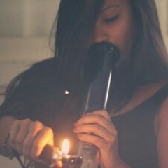 Females Love Marijuana 💓