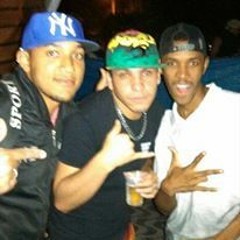 2k Emicy O Cachorrão - Vizualiza Que É Midia VS ACR - DJs Ricardinho & K11
