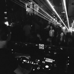 Arno Stolz - Closing Set at Happy Techno at Café D'Anvers