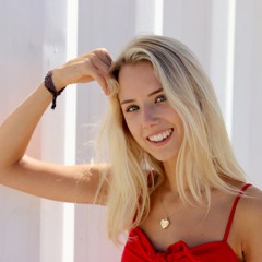 Uh Huh - Julia Michaels Cover