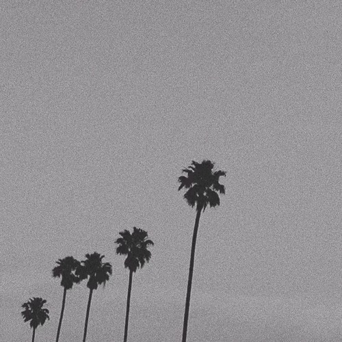 space - lonely (@space914_)