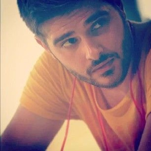 Listen to Nassif Zeytoun Mich Aam Tezbat Maii Remix ناصيف زيتون مش عم تزبط  معي توزيع جديد by Ghali Kaytoue in jgbgleh playlist online for free on  SoundCloud