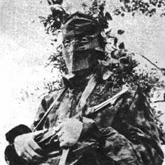 Rezz & Black Gummy - Edge & The Machine