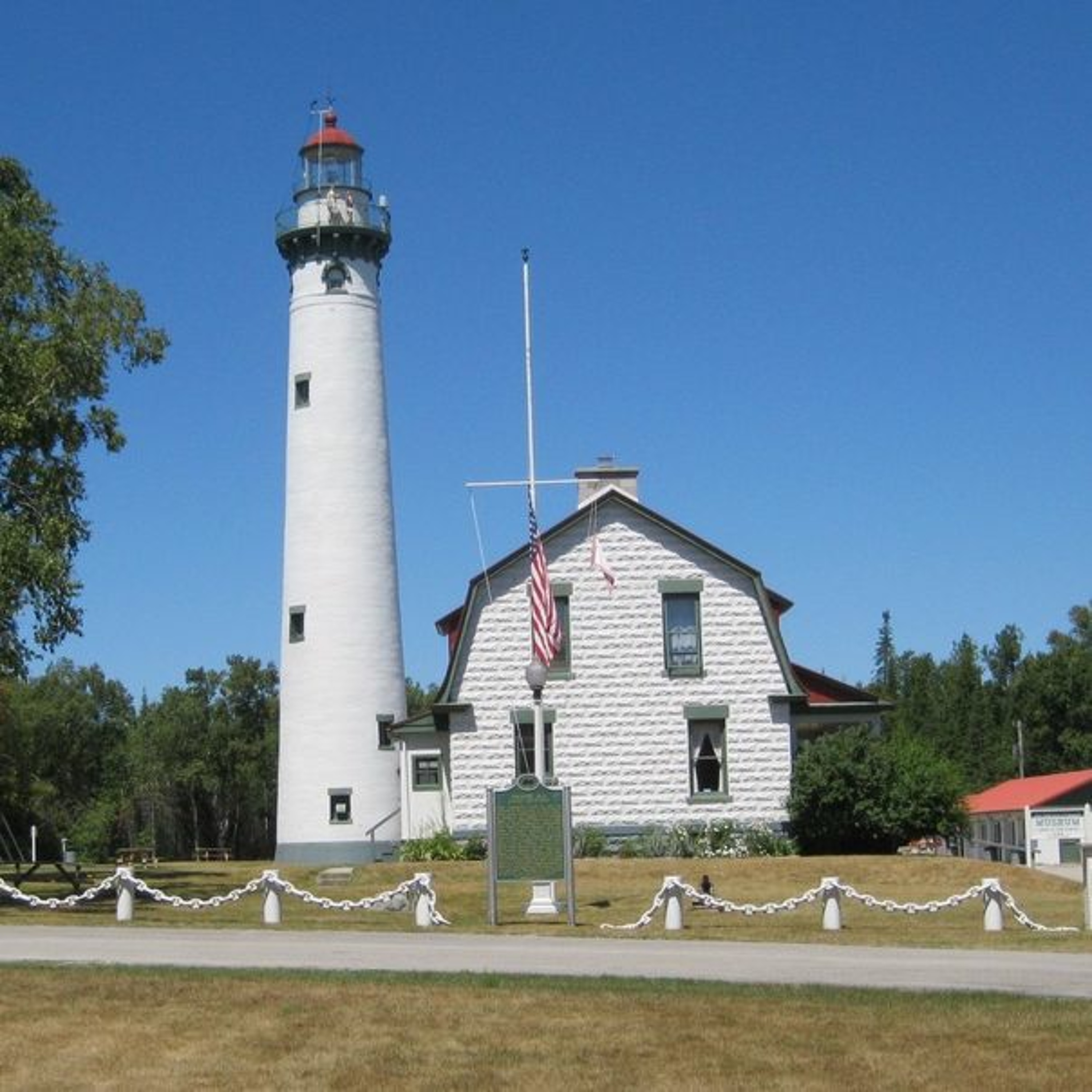Episode 3 Haunted Lighthouses In The Great Lakes episode artwork