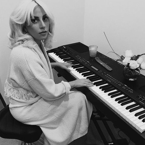 Stream Lady Gaga Bad Romance (piano performance) by Aziz | عزيز ♫ | Listen  online for free on SoundCloud