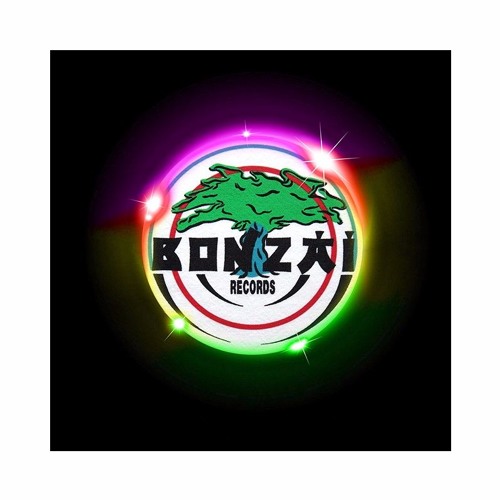 Embargo Vs Jones & Stephenson - First Embargo [Atomik V Bootleg]