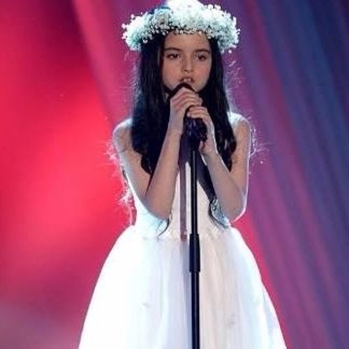 Fly Me To The Moon - Angelina Jordan (8 Year Old Stunning Live Acoustic  Performance) by Ecoustics on SoundCloud - Hear the world's sounds