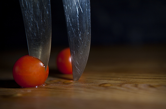 How Food Can Hurt Us -  Part 1 of How Can I Tell Which Foods Are A Problem For Me episode artwork