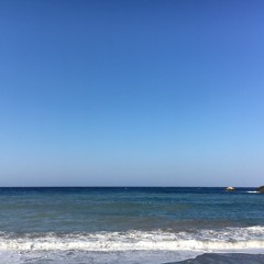 Ocean Swallowing Rocks