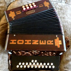 Hohner Club II in C/F