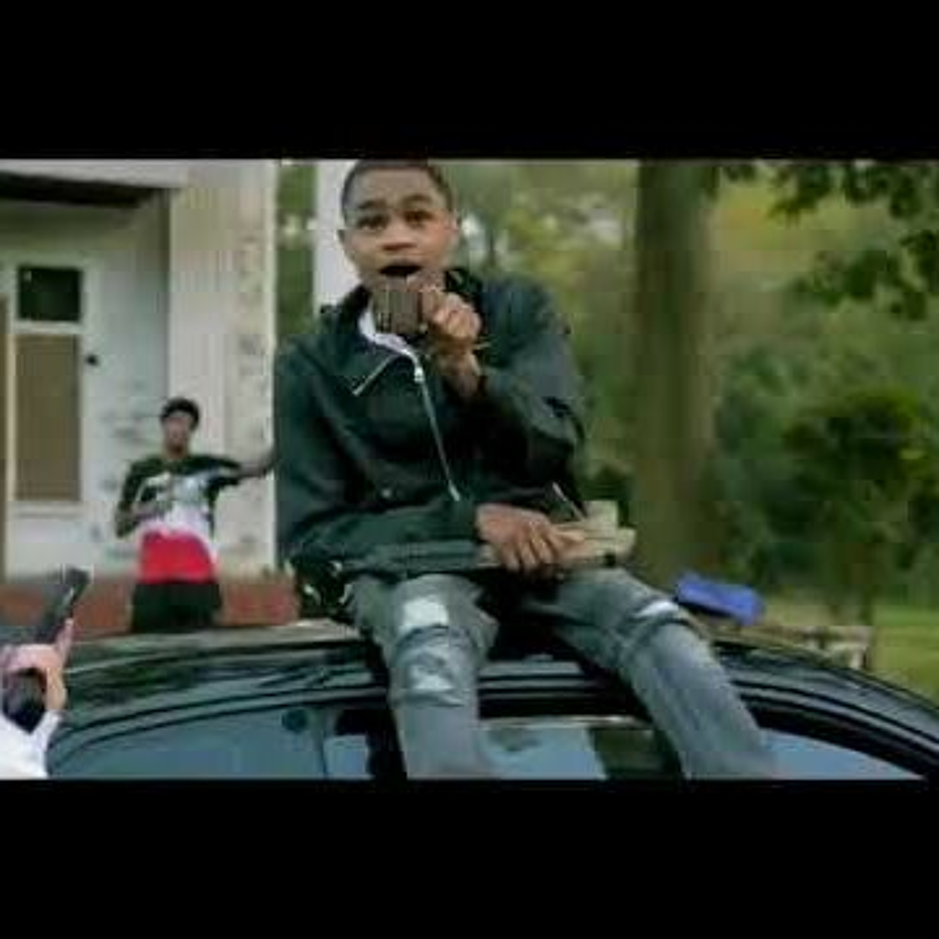 mr.throwed on da track