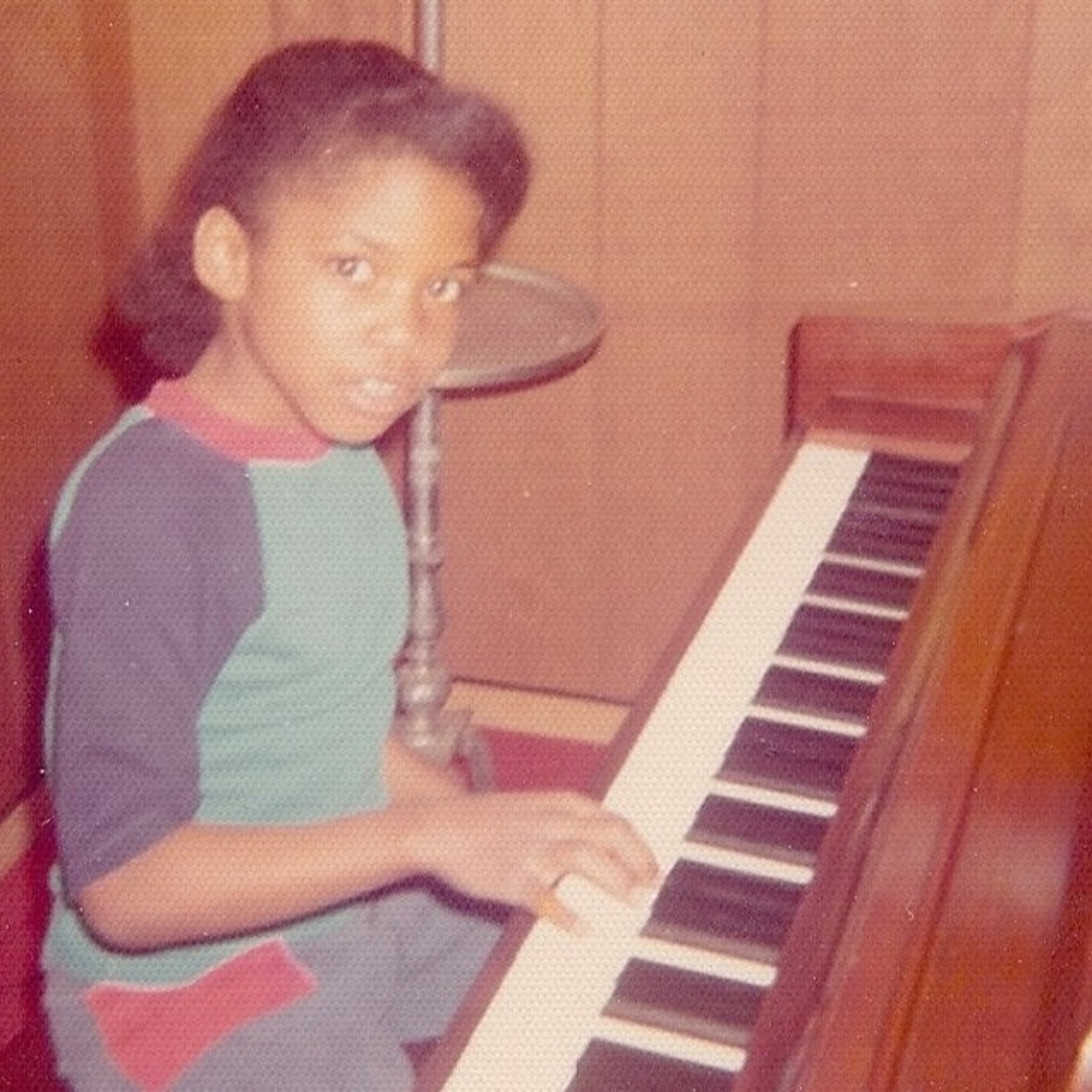 MS rObi HALL Kumalo