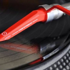 V17 old vs. new house music