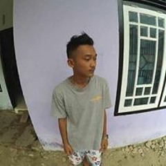 DJ SANTAI SUPER BASSS - NELA KHARISMA - JARAN GOYANG VS VIA VALLEN - SAYANG