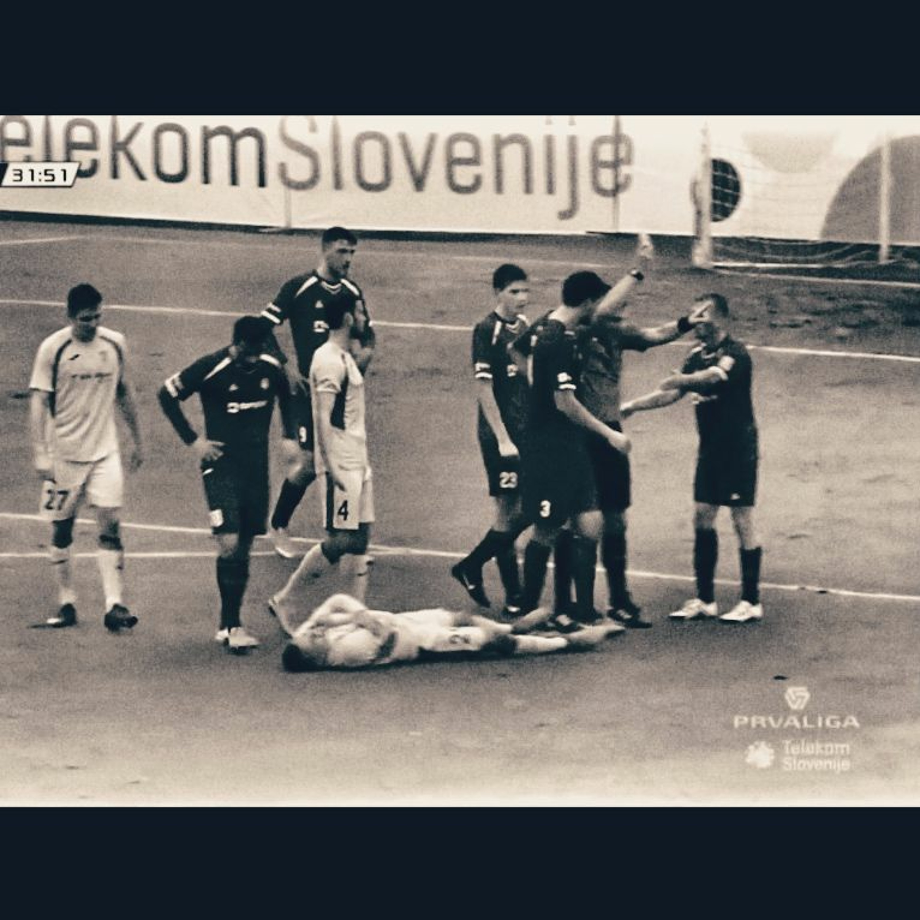#Ofsajd
