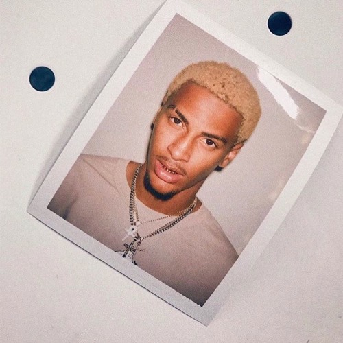 Comethazine - Piped Up [Prod. ChaseTheMoney]
