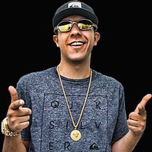 MC RAFA 22 - ARRASTA A BUCETA NA PISTA, ARRASTA A BUCETA NO CHÃO (DJ ALVIM) AÚDIO OFICIAL 2018
