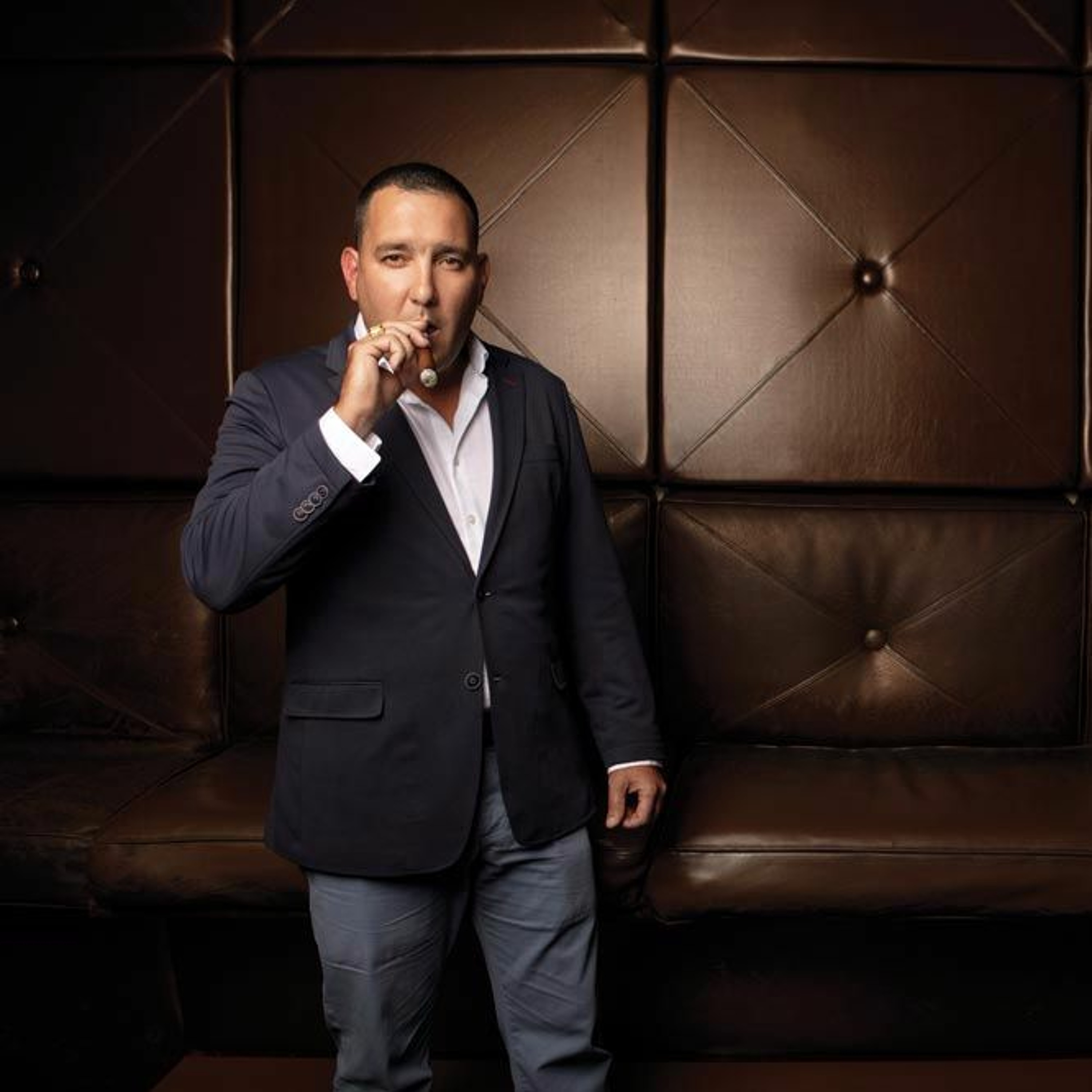 0001 - Why Hamlet Paredes left success in Cuba to start over with Rocky Patel Premium Cigars episode artwork