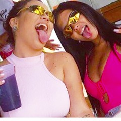 Toma Karen Toma Eu Fiquei Apaixonado Porra Nenhuma Eu Quero Empurra O Saco- Mc Nando DK