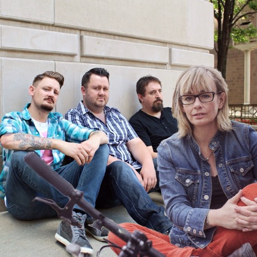 Lucy decoutere photos