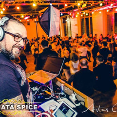 Queen Ft. RUN DMC Vs Gian Luca DJ - Bite My Adidas Dust