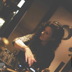 Simmone Black ~ Vocal Booth Weekender 2017