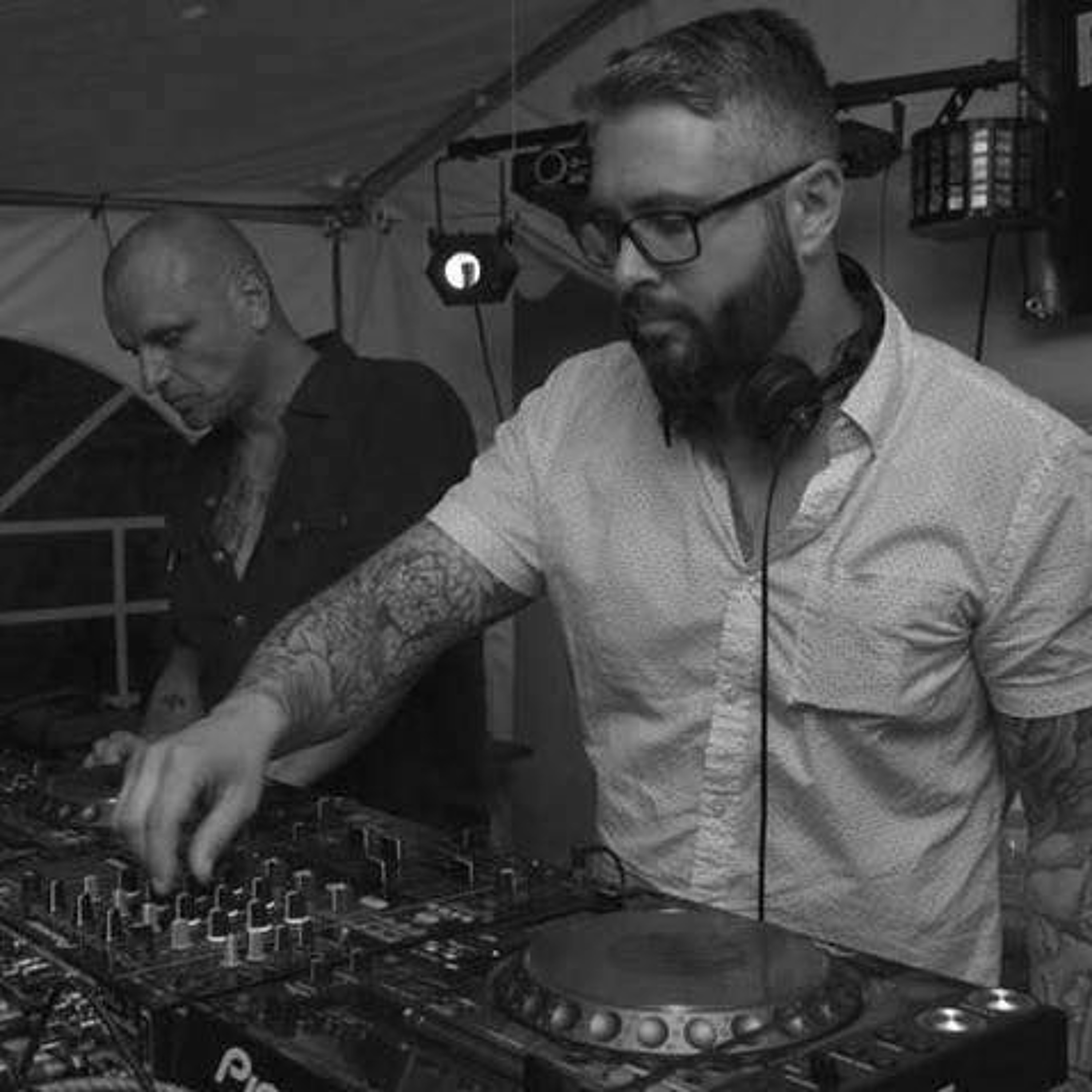 PURE KLASS DJs - VOICE FM SHOW(No Voice over) - 17.11.17 episode artwork