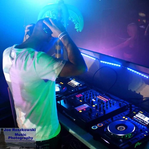 4strings - Take Me Away (Togz Remix) *FREE DOWNLOAD*