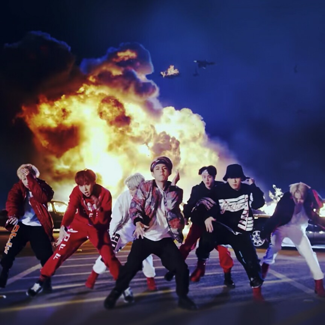 Listen to BTS- MIC Drop Remix (MAMA) by Junior Mello in Wena