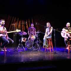 Jugando a entenderme (Sesión Acústica)