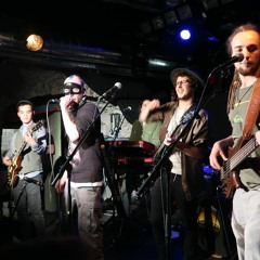 Look Forward feat. Dä Mohn