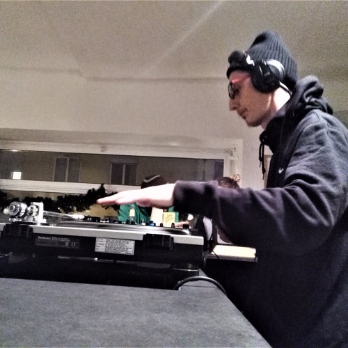 In-Store Session 057 w/ Dj Sticky [011217 Minerva Records]