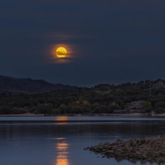 Mångatan. Reflejos de la Luna en el Jerte de "El Bailaero de las Gitanas" Francisco López