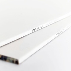 WIDE AWAKE - Arrow