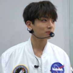 jungkook - 2u (empty arena)