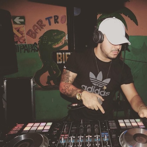 DjFrank LIVE - Bataan Limon At Sport Bar Luis - B- Day "Chattaman".